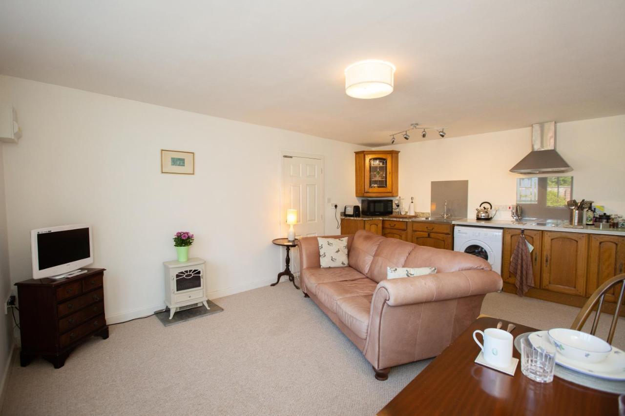 Sidings Farm: Perfect Business Cottage with Self-Catering Pidley Exterior photo